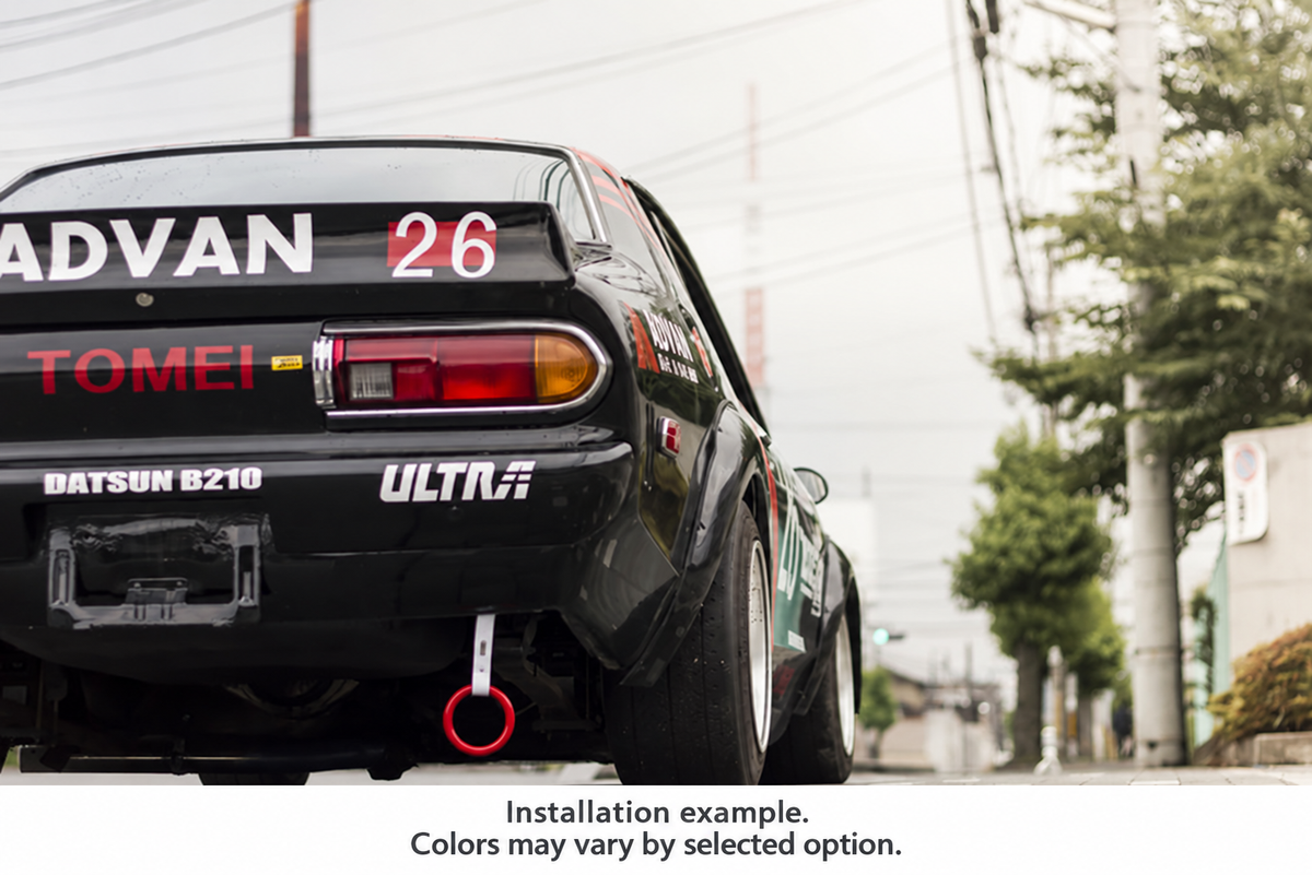 Installation example of red Classic tsurikawa with white strap; colors may differ from selected option.